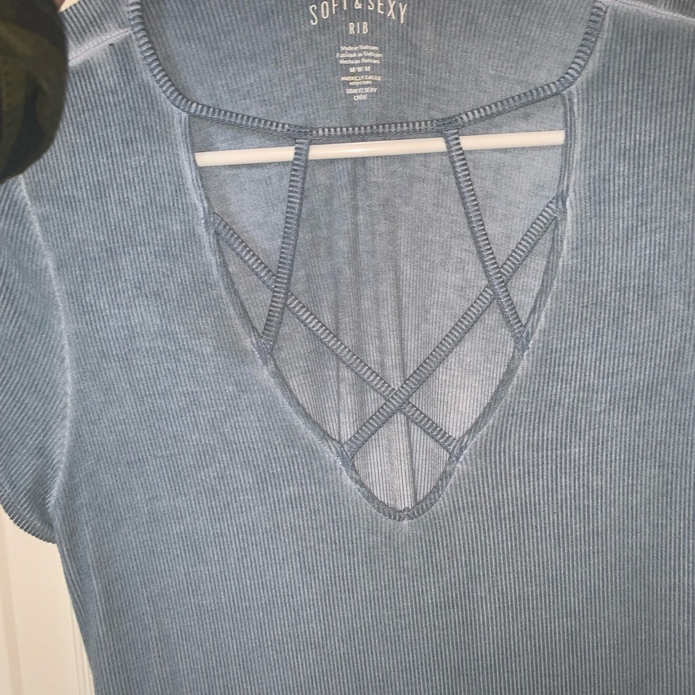 American eagle top - Picture 2 of 2